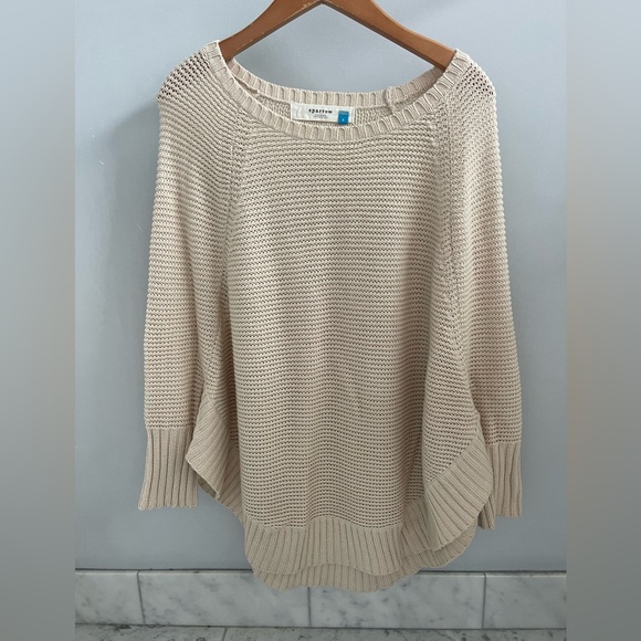 Women’s Sparrow brand poncho sweater. - Picture 1 of 3